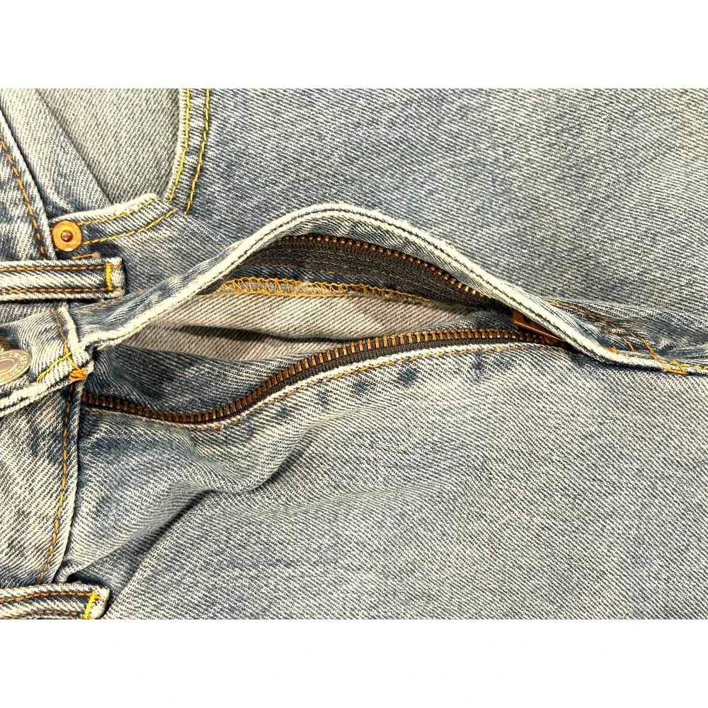 Levis levi 550